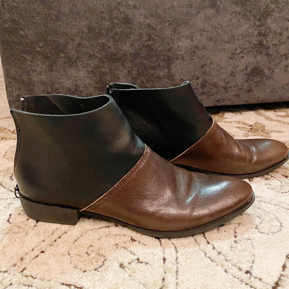 All Black size 39 Booties